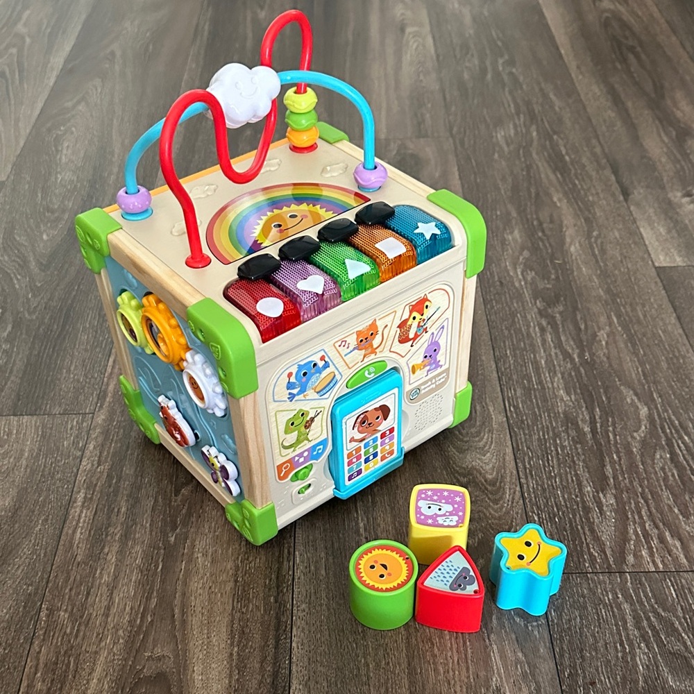 LeapFrog Light-Up Wooden Activity Cube